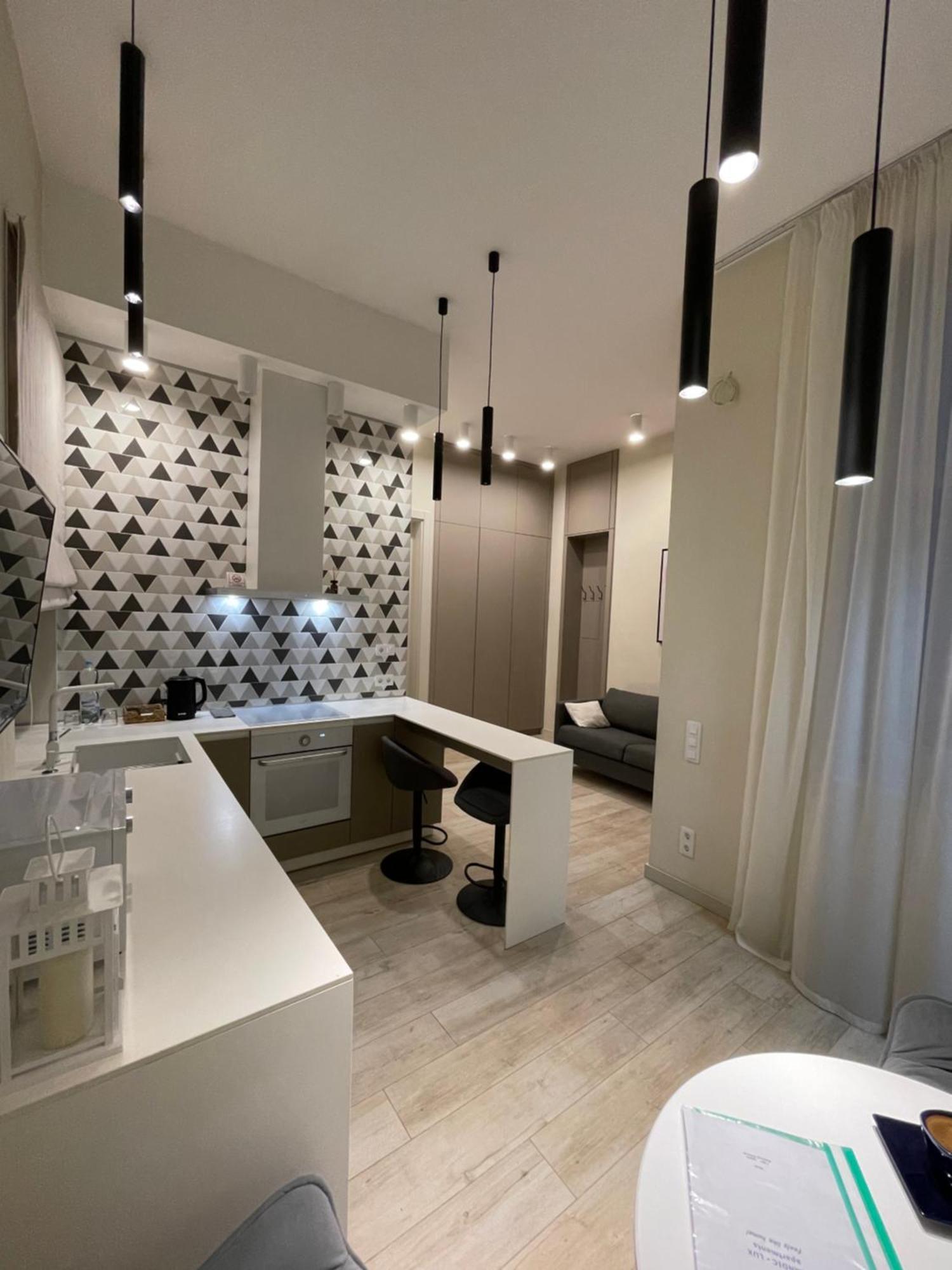 Scandic-lux Apartments-feels Like Home! в центрі львова *